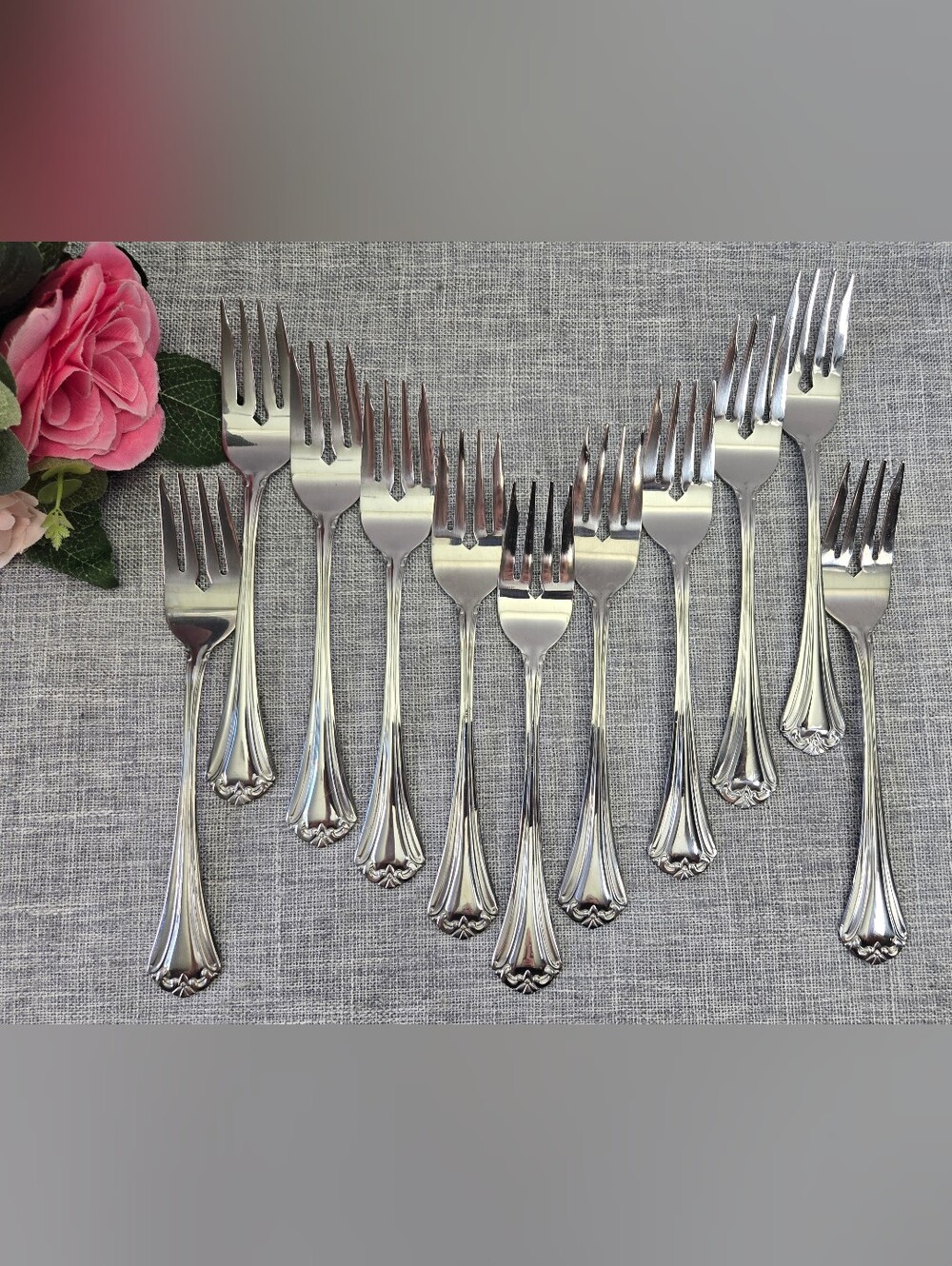 Lot of 11 Reed & Barton CHURCHILL Stainless Steel Dessert Forks - Glossy Scroll
